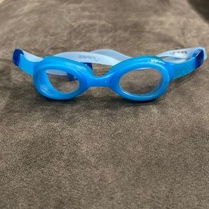 Kids pool goggles